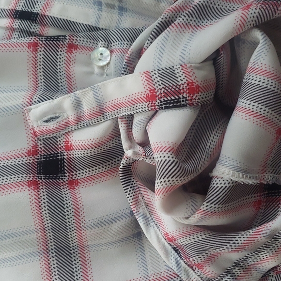 Womens plaid blouse - Picture 3 of 4